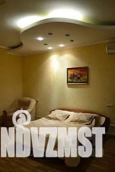 1-к квартира, посуточно, 35м2, 3/3 этаж