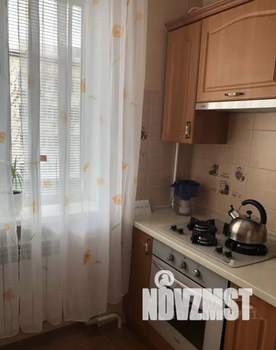 1-к квартира, посуточно, 32м2, 5/5 этаж