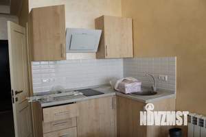 Студия квартира, посуточно, 38м2, 4/9 этаж
