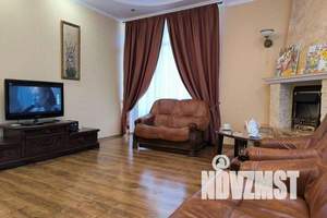 2-к квартира, посуточно, 97м2, 2/5 этаж