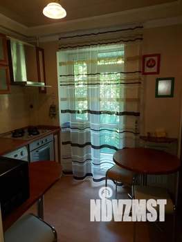 1-к квартира, посуточно, 30м2, 1/5 этаж