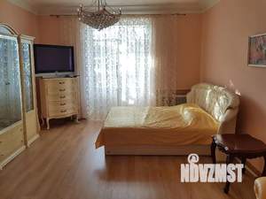 3-к квартира, посуточно, 80м2, 2/3 этаж