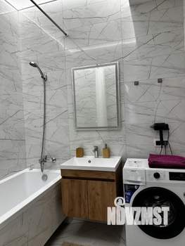 Студия квартира, посуточно, 33м2, 11/16 этаж