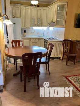 1-к квартира, посуточно, 40м2, 2/4 этаж