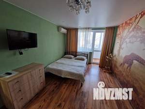 1-к квартира, посуточно, 32м2, 3/5 этаж