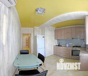 1-к квартира, посуточно, 60м2, 1/1 этаж