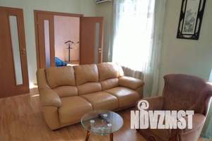 2-к квартира, посуточно, 56м2, 4/4 этаж