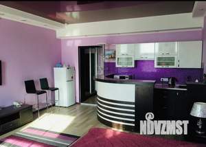 1-к квартира, посуточно, 43м2, 4/10 этаж