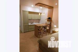 1-к квартира, посуточно, 42м2, 8/10 этаж