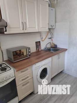 1-к квартира, посуточно, 38м2, 1/5 этаж