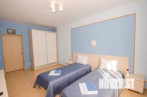 2-к квартира, посуточно, 56м2, 1/1 этаж