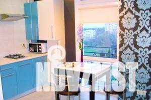 1-к квартира, посуточно, 41м2, 8/10 этаж