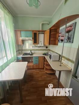 1-к квартира, посуточно, 35м2, 3/3 этаж