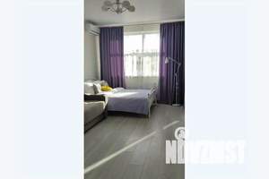 1-к квартира, посуточно, 40м2, 1/7 этаж