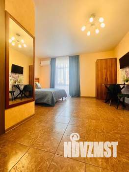 Студия квартира, посуточно, 25м2, 1/3 этаж