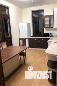 2-к квартира, посуточно, 98м2, 11/15 этаж