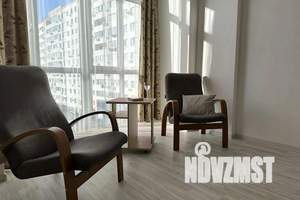 1-к квартира, посуточно, 57м2, 4/10 этаж