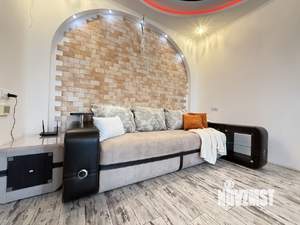 1-к квартира, посуточно, 40м2, 1/6 этаж