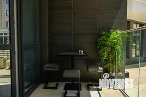 Студия квартира, посуточно, 42м2, 1/5 этаж