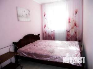 2-к квартира, посуточно, 48м2, 3/5 этаж