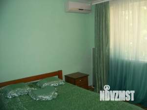 2-к квартира, посуточно, 45м2, 1/5 этаж