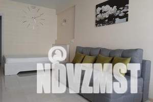 1-к квартира, посуточно, 49м2, 7/10 этаж