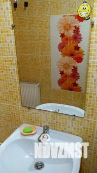1-к квартира, посуточно, 50м2, 1/2 этаж