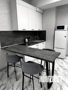 Студия квартира, посуточно, 32м2, 11/16 этаж