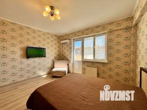 1-к квартира, посуточно, 40м2, 8/14 этаж