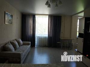 1-к квартира, посуточно, 30м2, 4/4 этаж