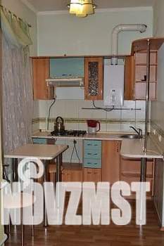 1-к квартира, посуточно, 35м2, 3/3 этаж