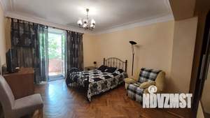 1-к квартира, посуточно, 38м2, 2/4 этаж
