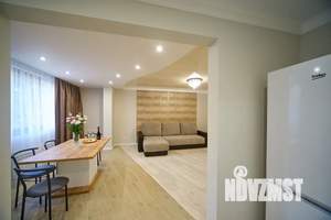 3-к квартира, посуточно, 130м2, 1/10 этаж