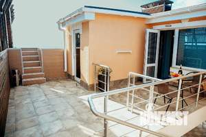 2-к квартира, посуточно, 36м2, 4/4 этаж