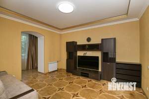 2-к квартира, на длительный срок, 66м2, 1/3 этаж