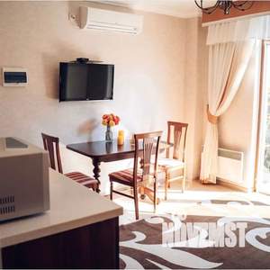 3-к квартира, посуточно, 65м2, 2/2 этаж