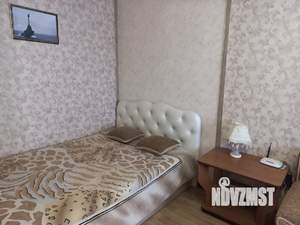 1-к квартира, посуточно, 40м2, 2/5 этаж