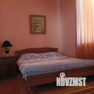 2-к квартира, посуточно, 50м2, 2/2 этаж