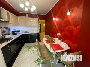 2-к квартира, посуточно, 75м2, 3/10 этаж