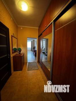 Студия квартира, посуточно, 54м2, 1/3 этаж