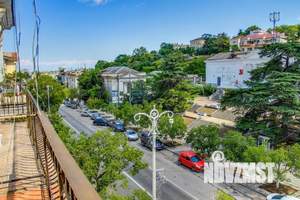 2-к квартира, посуточно, 52м2, 3/3 этаж