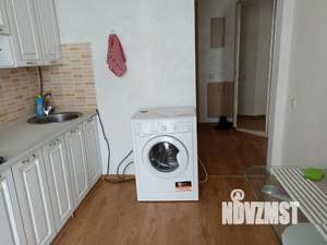 1-к квартира, посуточно, 35м2, 3/3 этаж