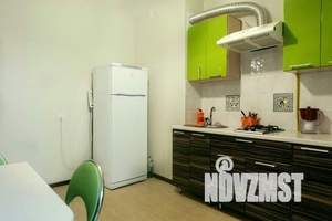 1-к квартира, посуточно, 45м2, 1/10 этаж