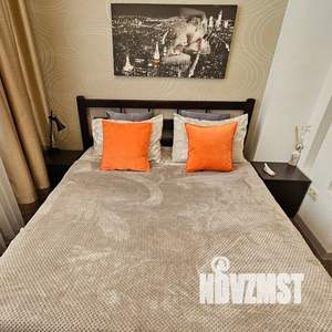 1-к квартира, посуточно, 38м2, 4/12 этаж