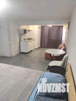 Студия квартира, посуточно, 22м2, 1/3 этаж