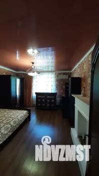 1-к квартира, посуточно, 42м2, 1/10 этаж