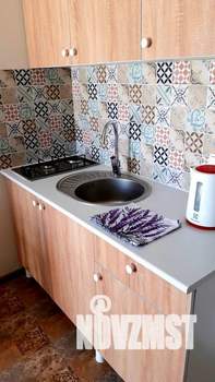 Студия квартира, посуточно, 18м2, 1/1 этаж