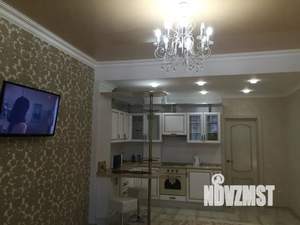 1-к квартира, посуточно, 50м2, 3/10 этаж