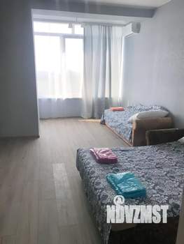 1-к квартира, посуточно, 50м2, 4/5 этаж