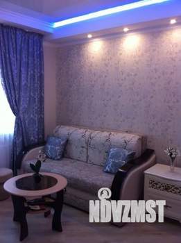 1-к квартира, посуточно, 44м2, 6/10 этаж